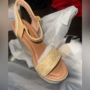 wedges nwt